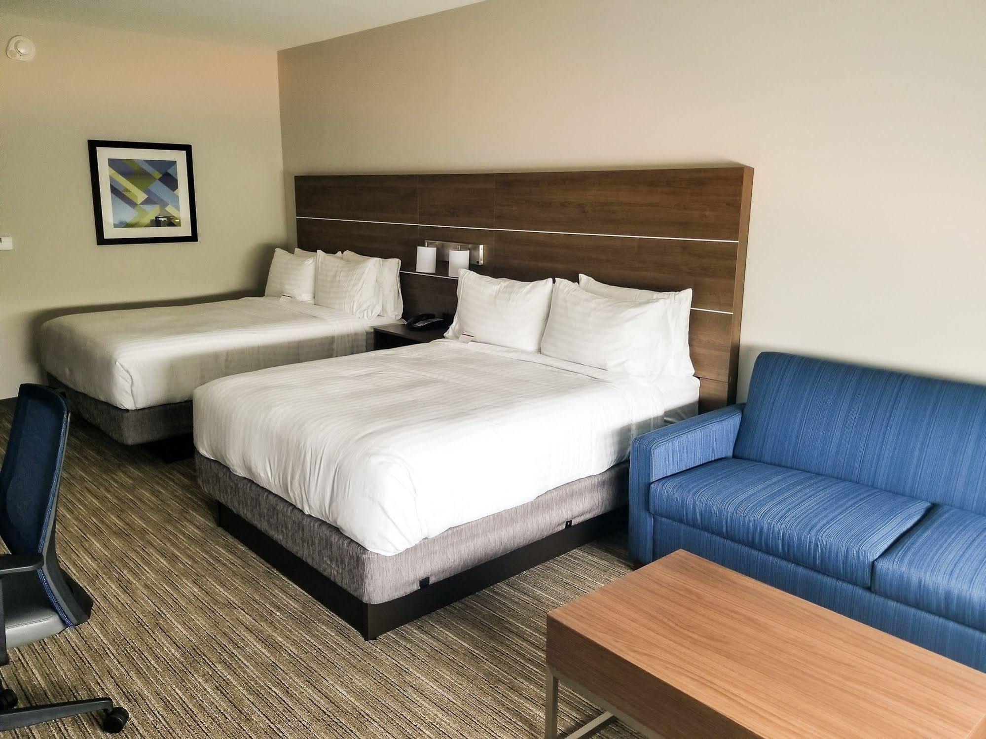 Holiday Inn Express & Suites - Charlotte Ne - University Area By Ihg Luaran gambar