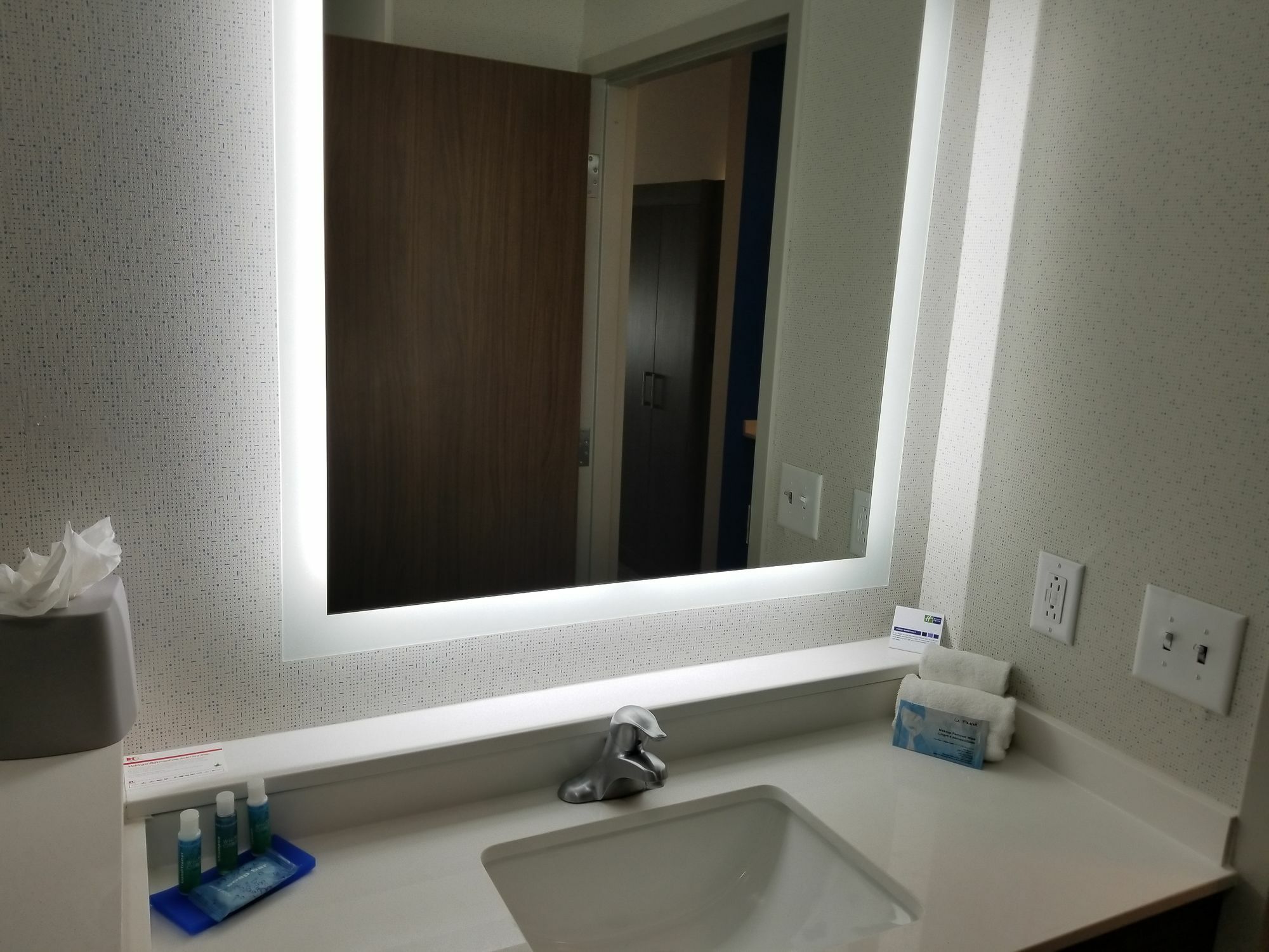 Holiday Inn Express & Suites - Charlotte Ne - University Area By Ihg Luaran gambar