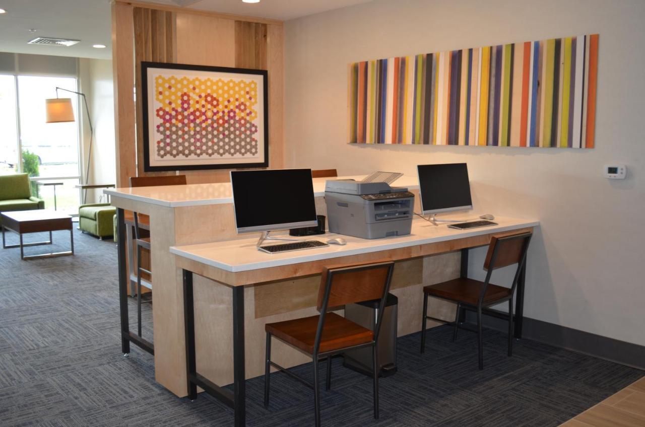 Holiday Inn Express & Suites - Charlotte Ne - University Area By Ihg Luaran gambar