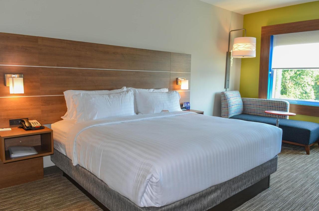 Holiday Inn Express & Suites - Charlotte Ne - University Area By Ihg Luaran gambar